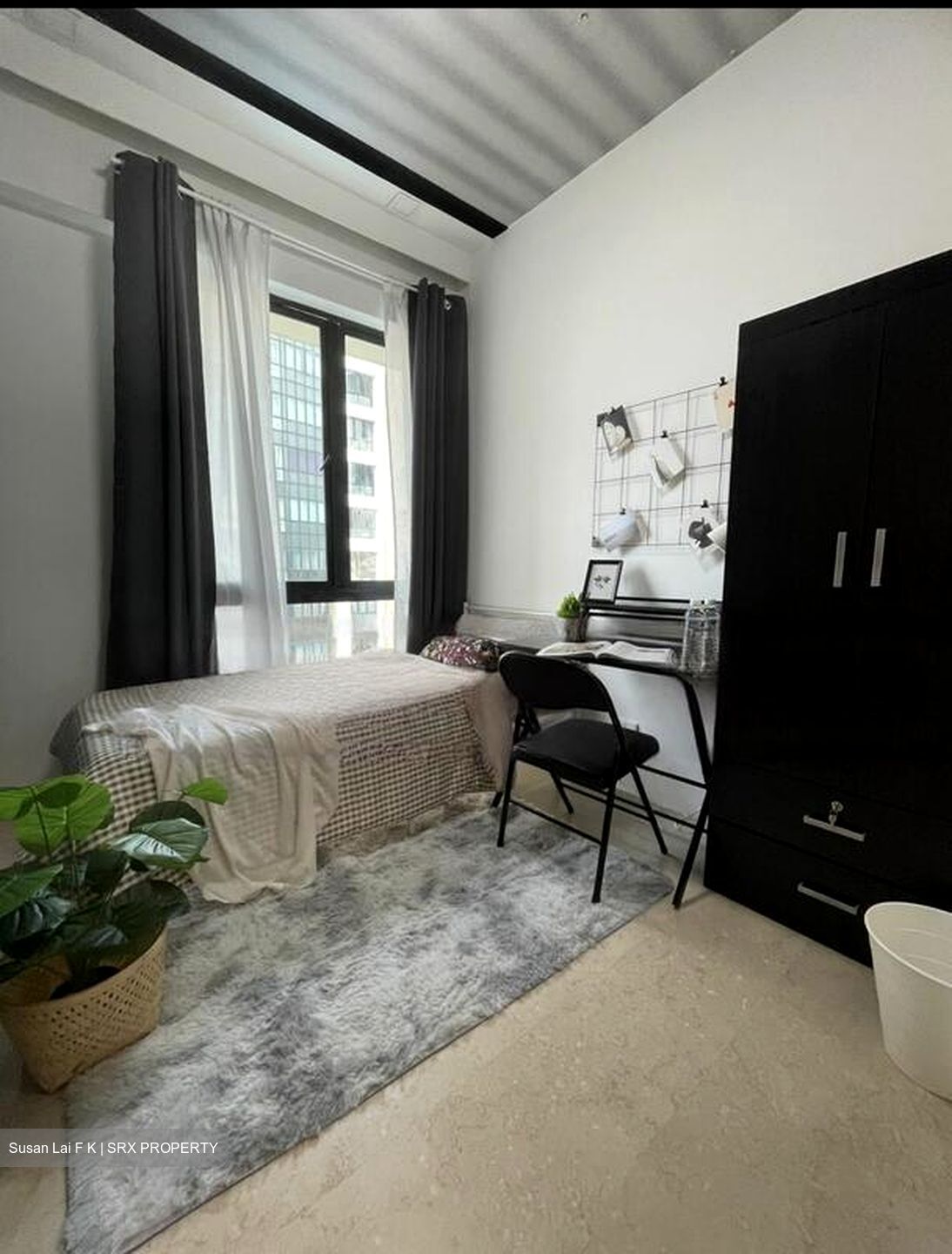 Simsville (D14), Condominium #488463261